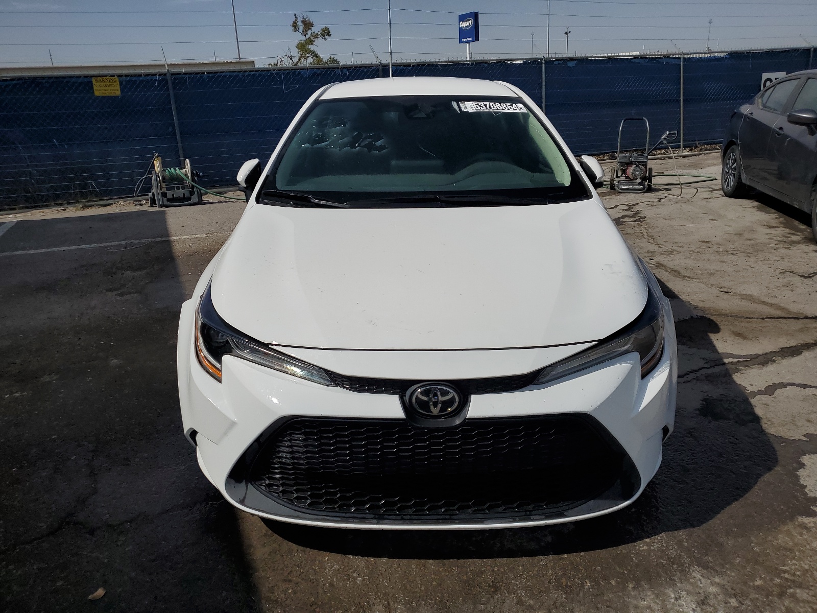 2022 Toyota Corolla Le vin: 5YFEPMAE1NP341181