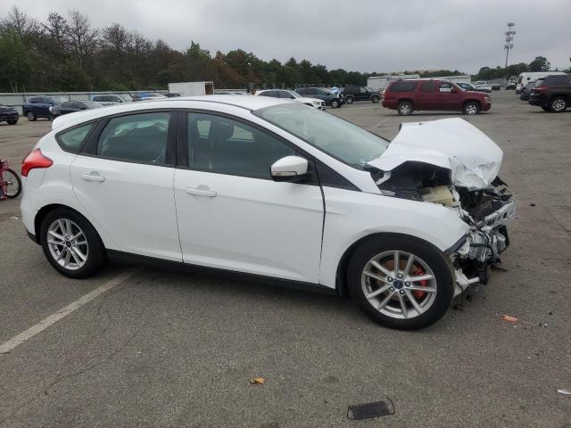  FORD FOCUS 2015 Білий