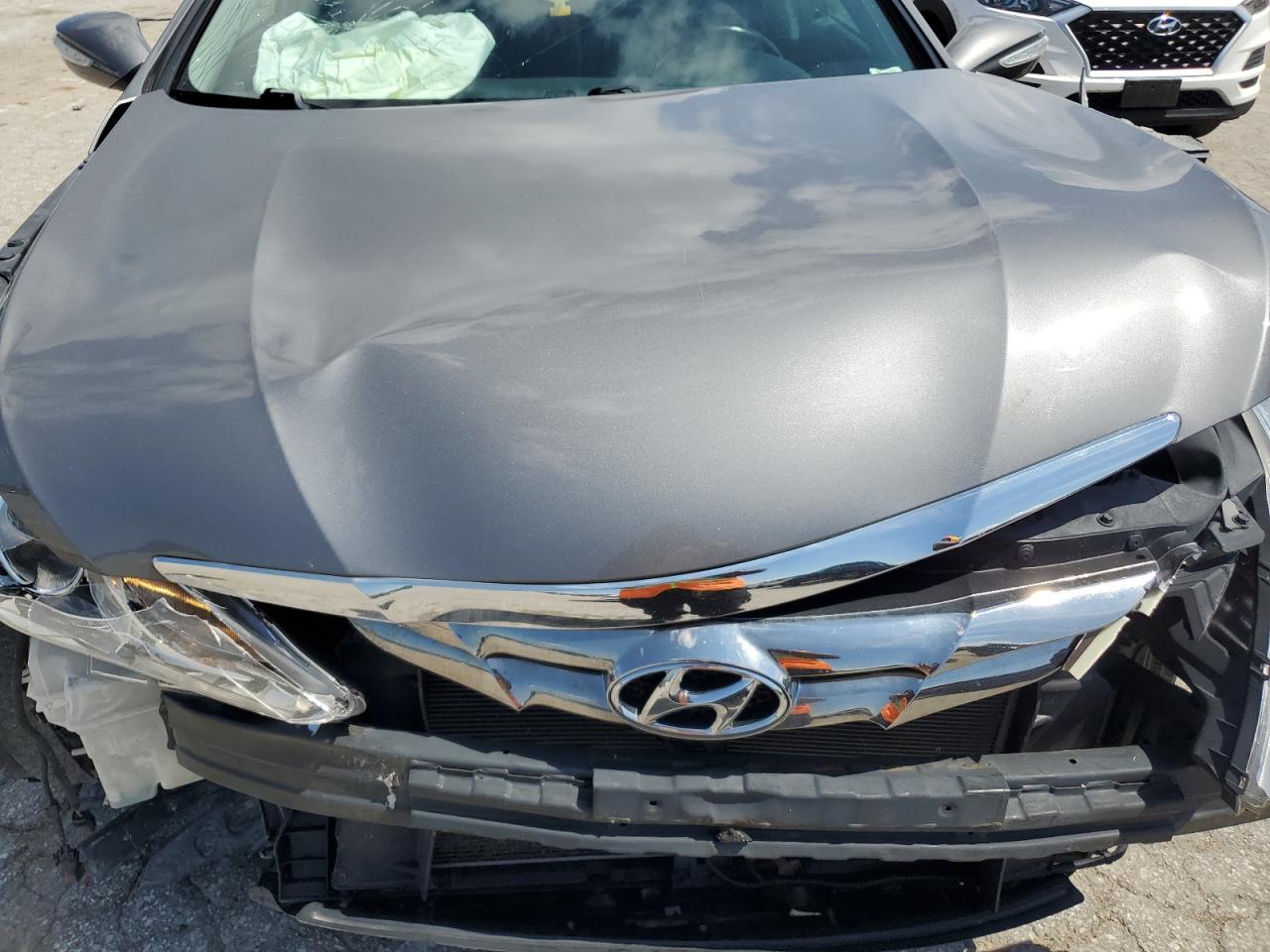 2013 Hyundai Sonata Se - image 11