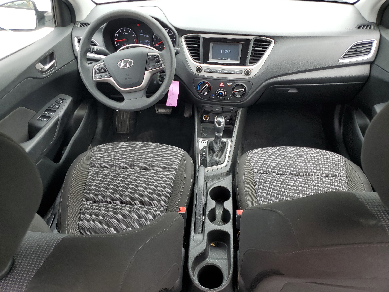 3KPC24A63ME137366 2021 Hyundai Accent Se