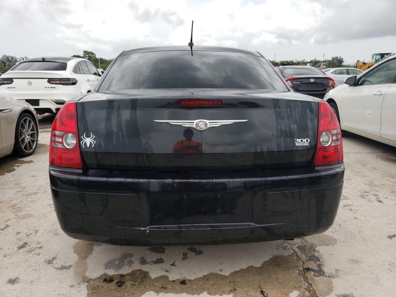 2008 Chrysler 300 Limited VIN: 2C3KA33G58H218494 Lot: 61542524