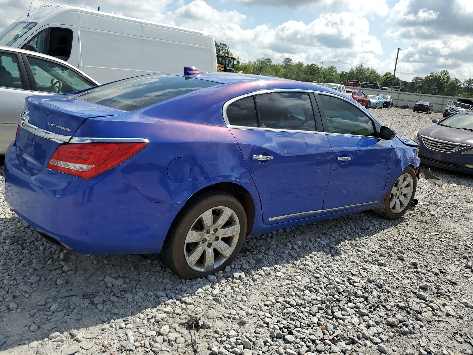 2015 Buick Lacrosse vin: 1G4GB5G36FF235333