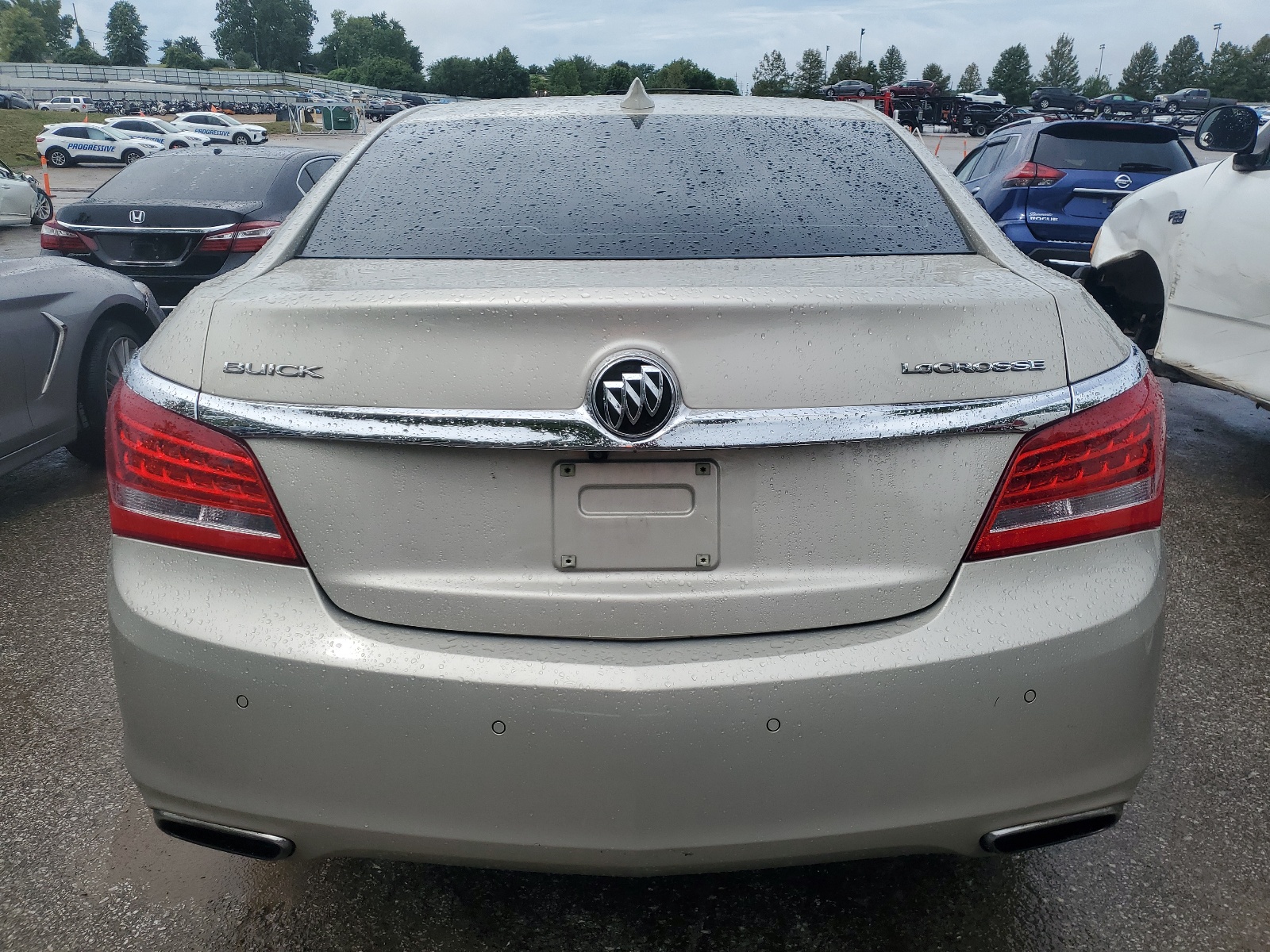 1G4GB5G32FF327037 2015 Buick Lacrosse