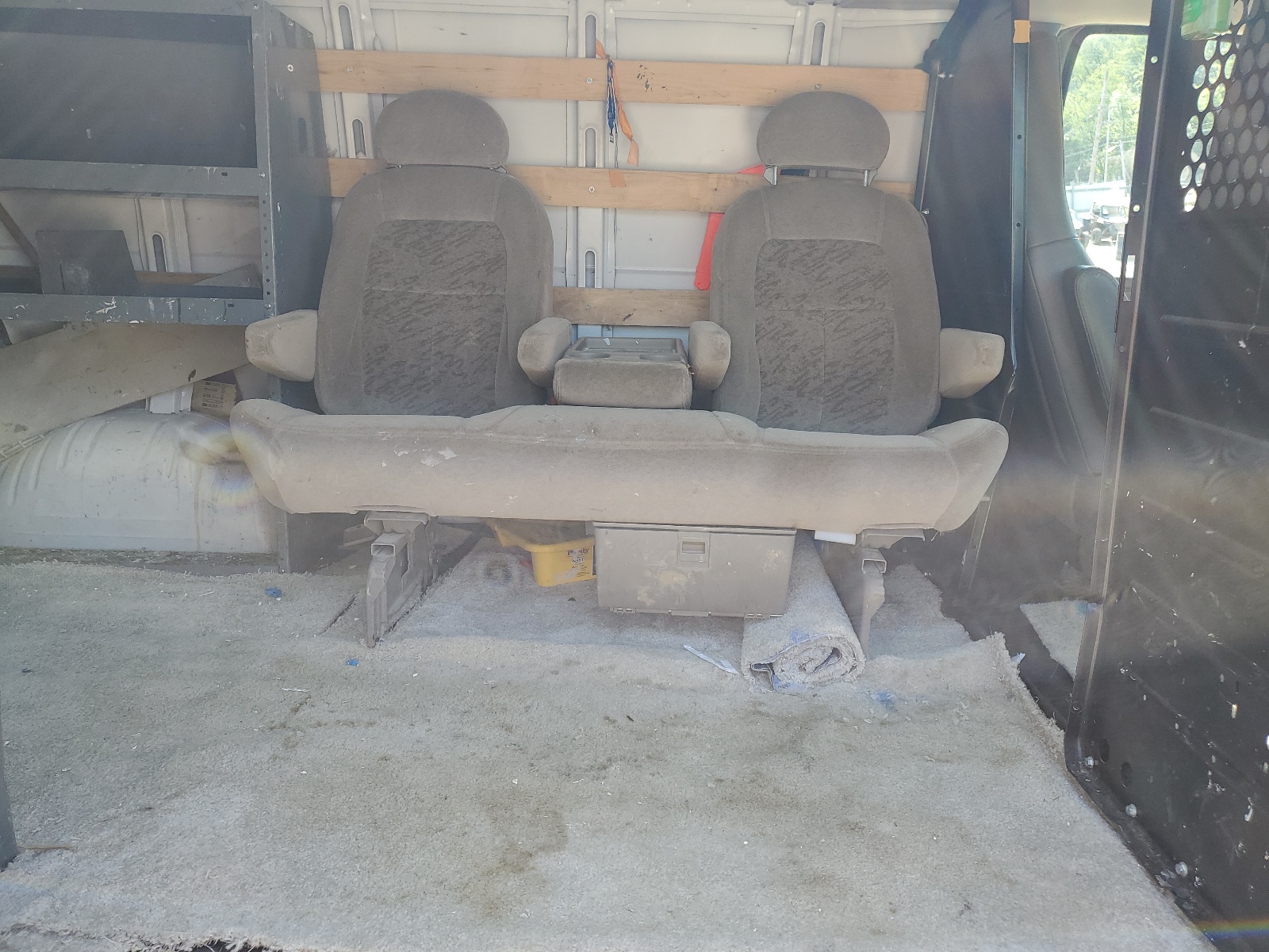 1GCWGAFG7L1181385 2020 Chevrolet Express G2500