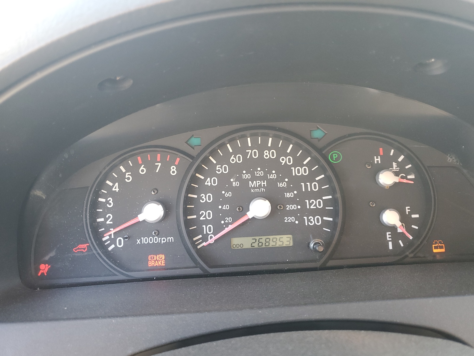 KNDJD733045287288 2004 Kia Sorento Ex