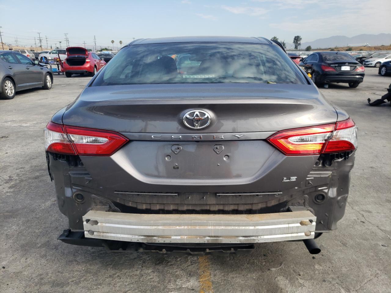 2018 Toyota Camry L VIN: 4T1B11HK4JU548820 Lot: 63555714