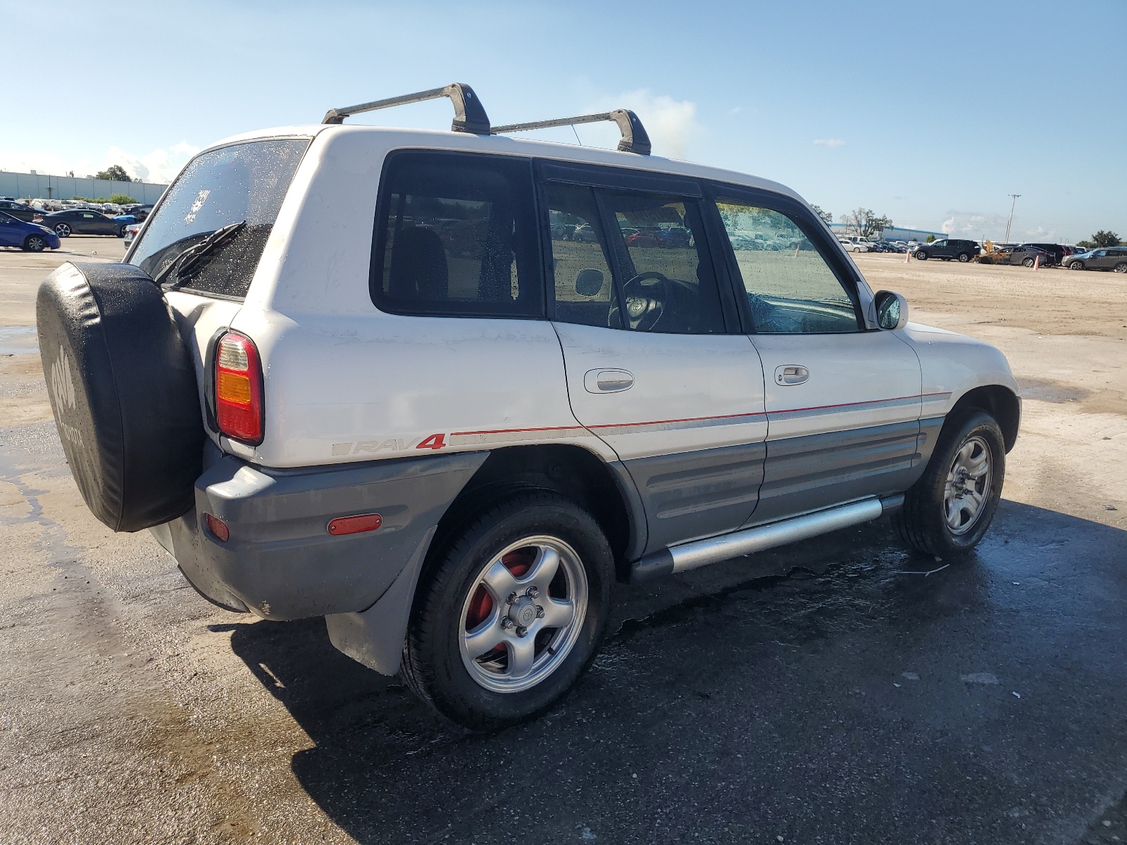 JT3HP10V2X7135597 1999 Toyota Rav4