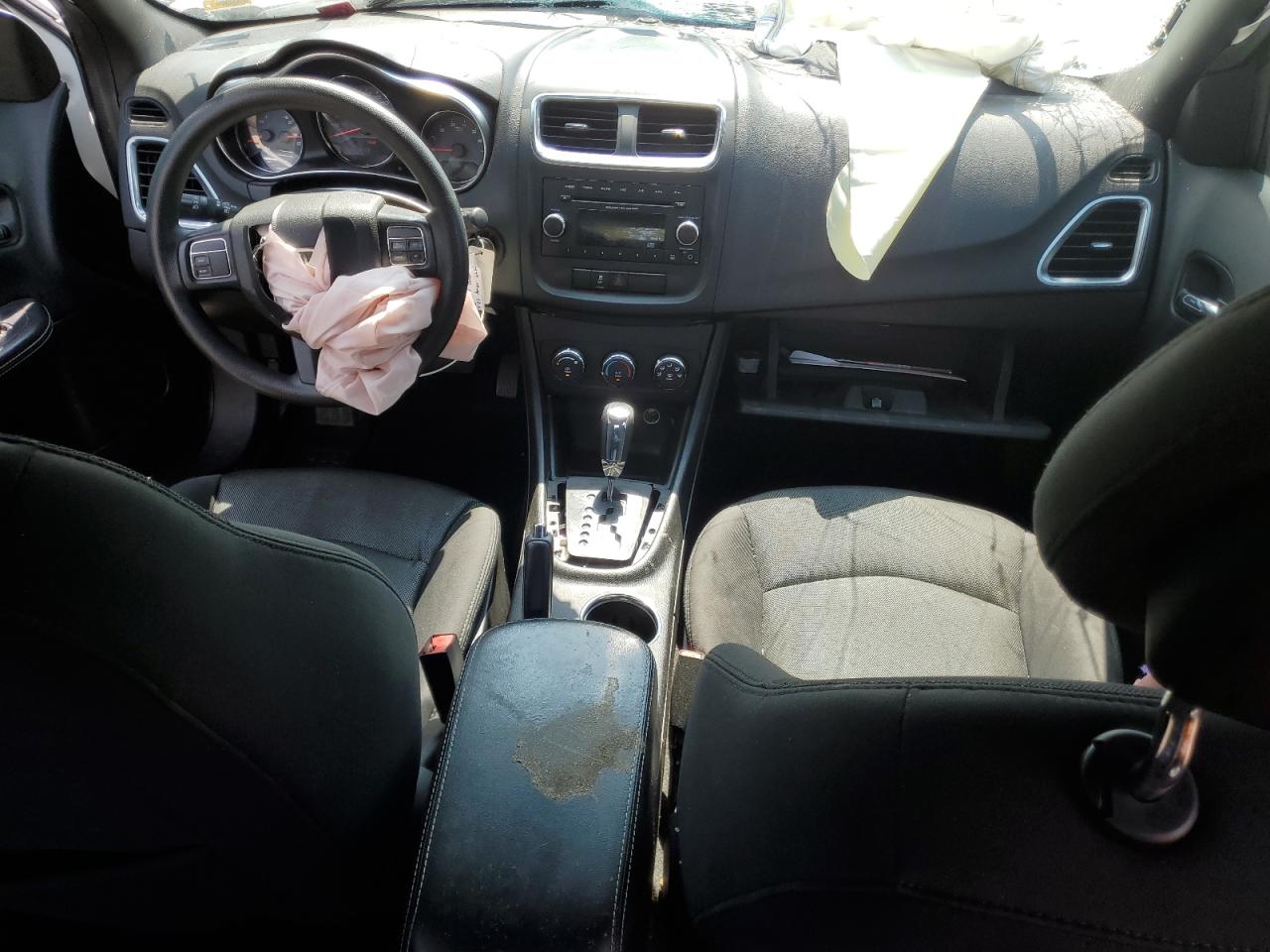 2014 Dodge Avenger - Image 8