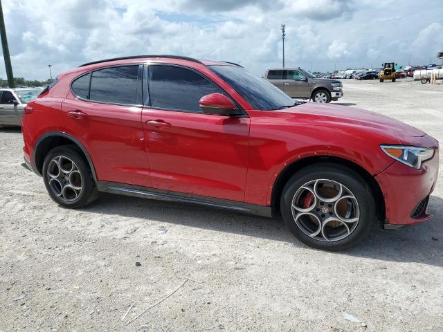  ALFA ROMEO STELVIO 2020 Красный