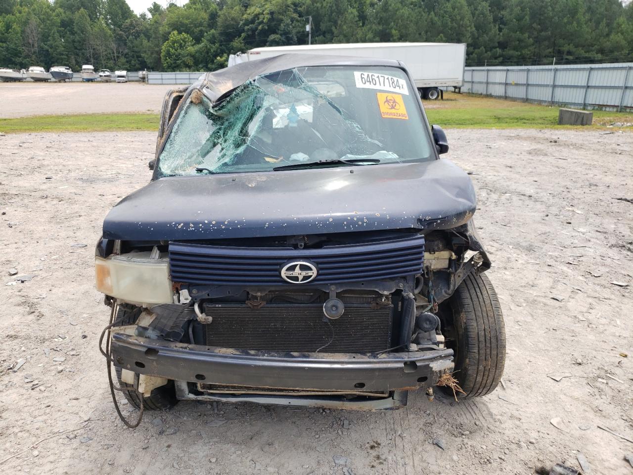 2006 Scion xB - Image 5