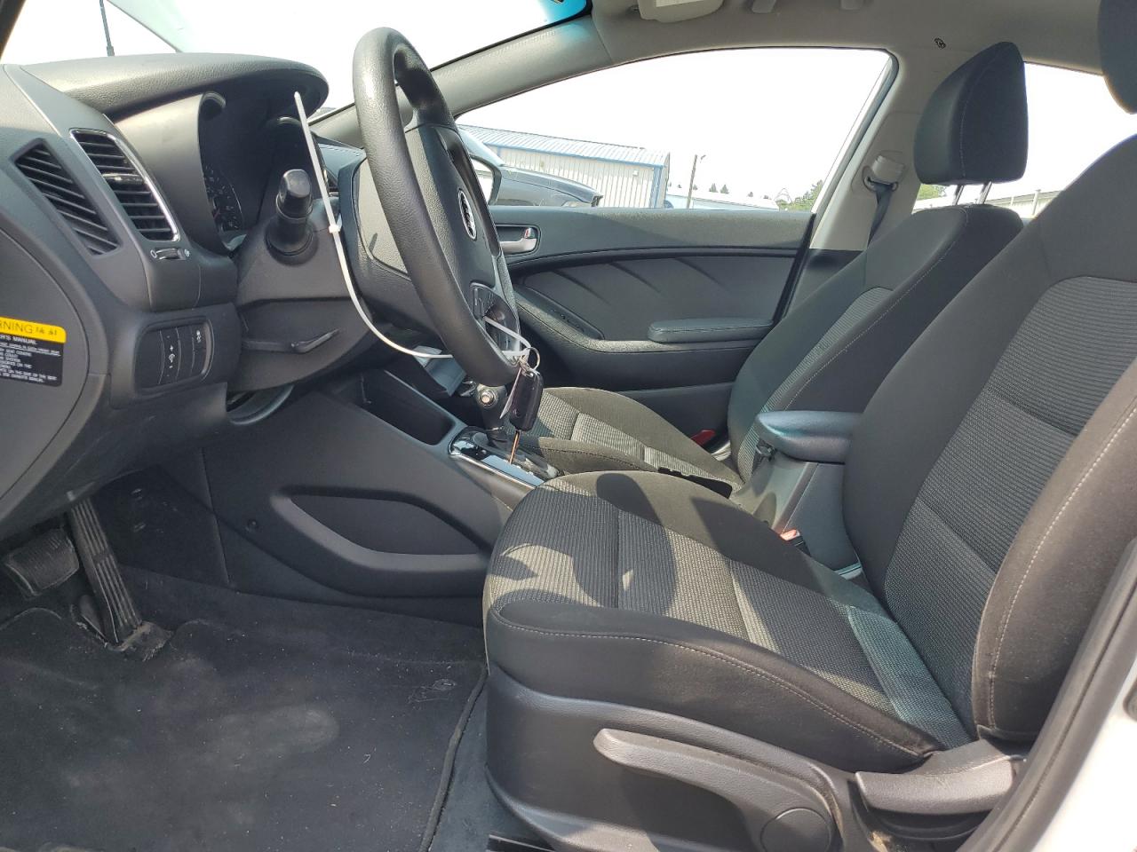 2017 Kia Forte Lx VIN: 3KPFK4A72HE070674 Lot: 63767614