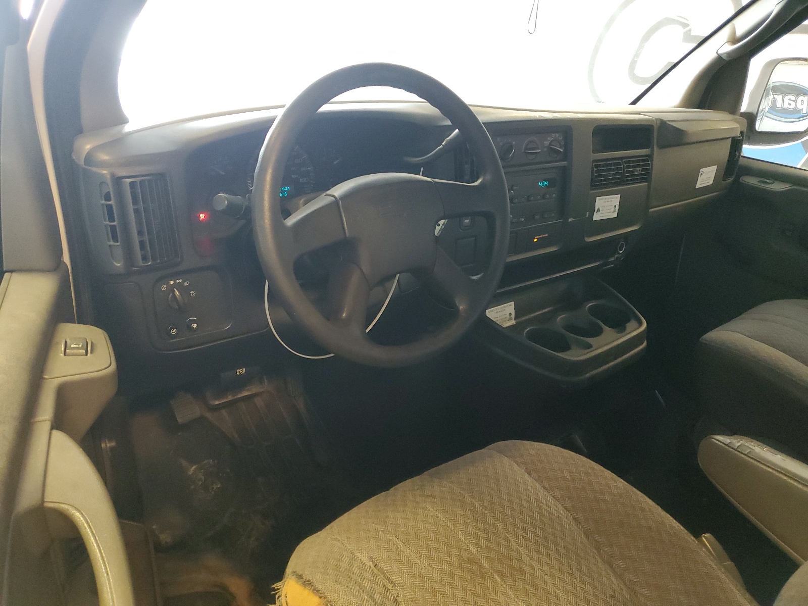 1GCFG15X461137916 2006 Chevrolet Express G1500