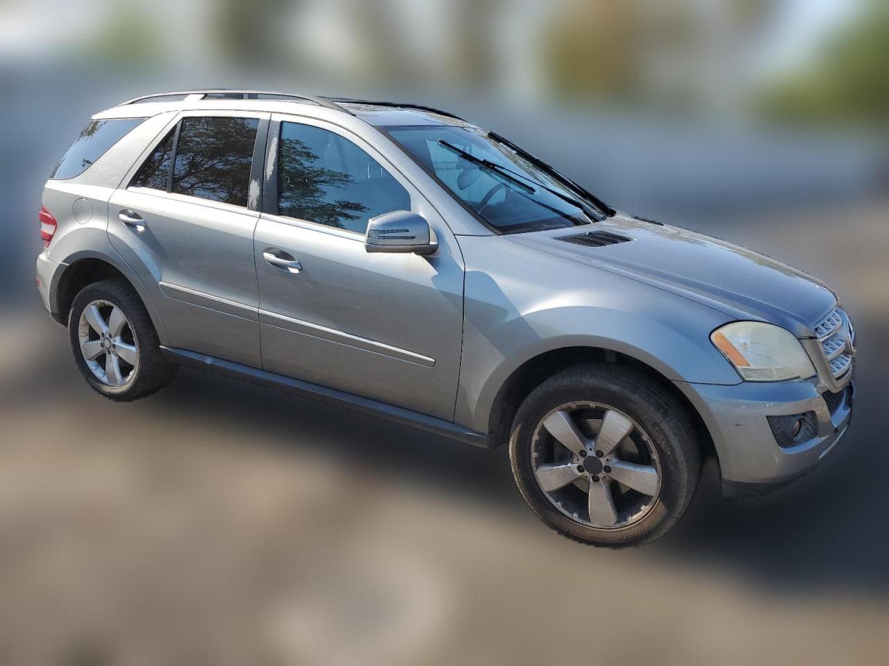 2011 Mercedes-Benz Ml 350 4Matic VIN: 4JGBB8GBXBA670477 Lot: 63873694