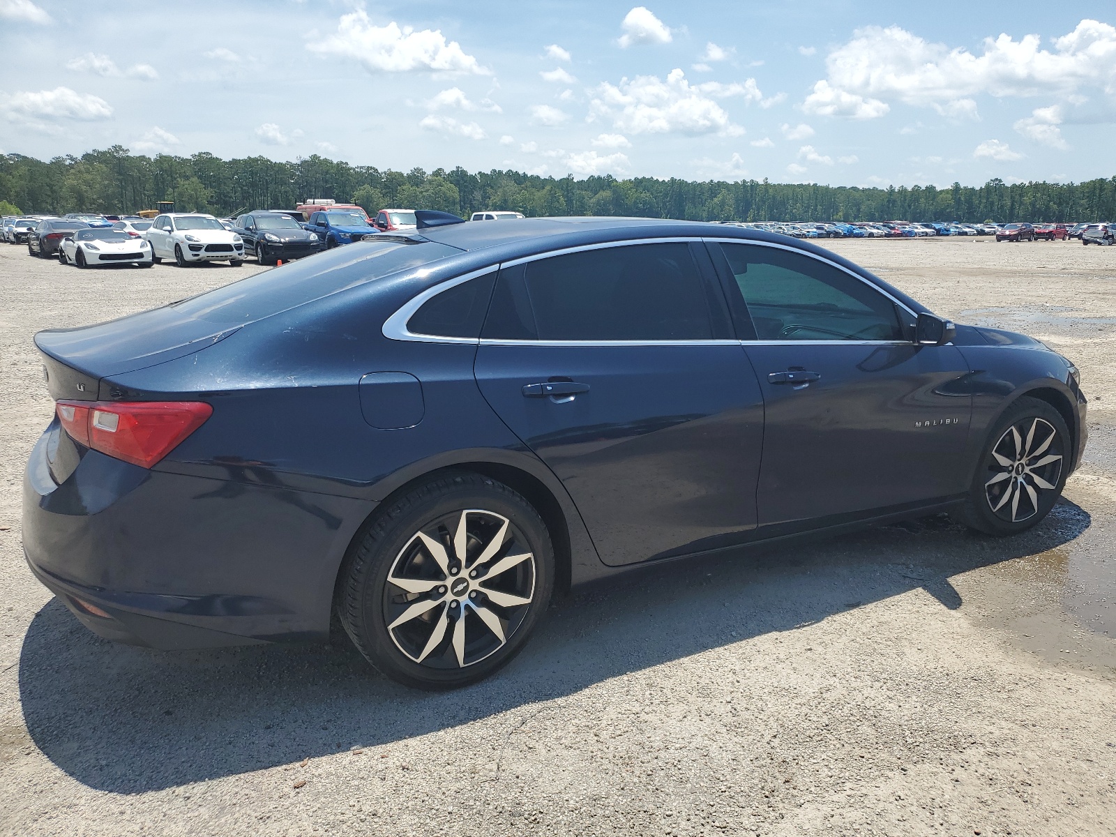 2017 Chevrolet Malibu Lt vin: 1G1ZE5ST1HF107749