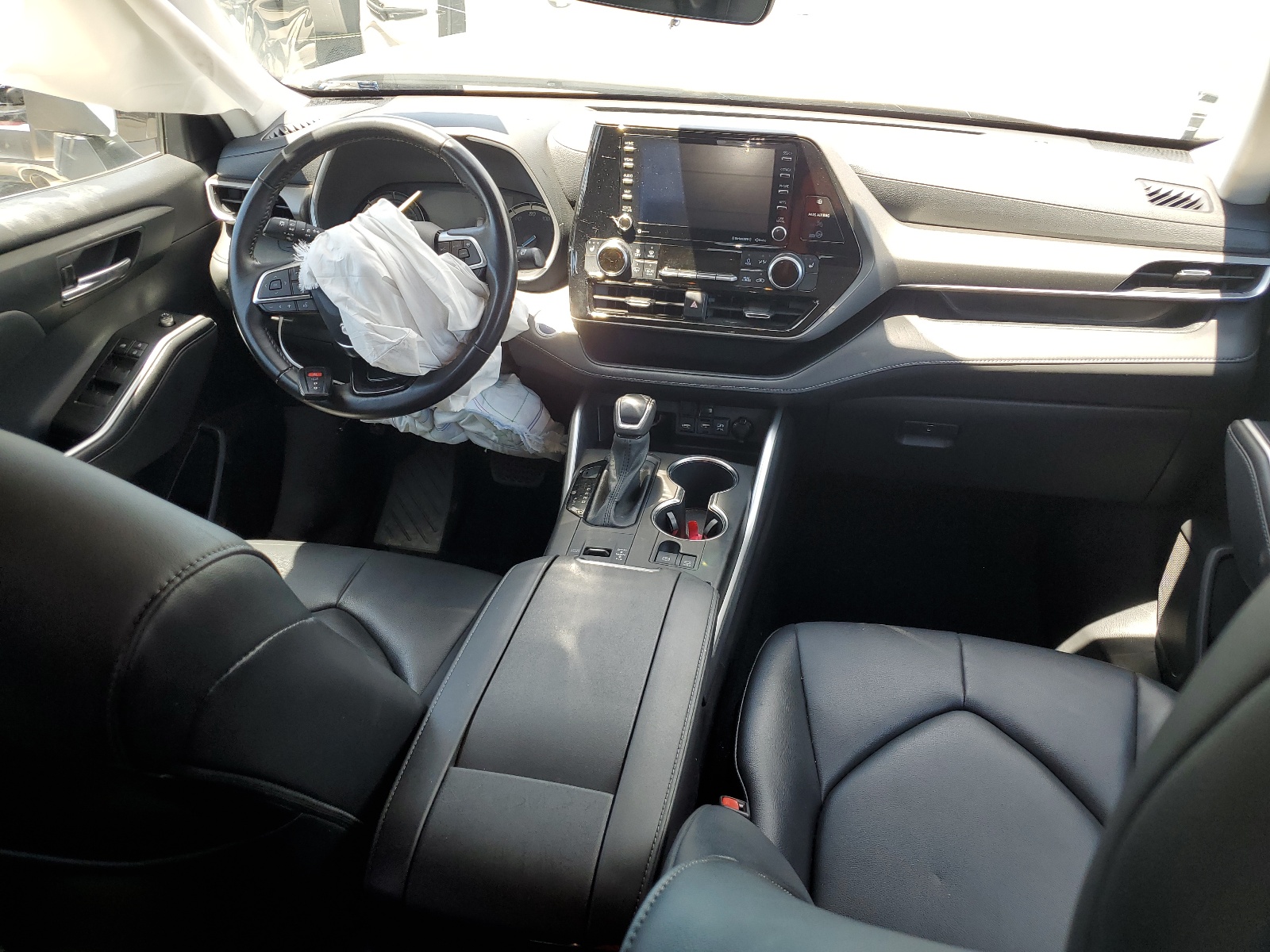 5TDGARAH4MS505322 2021 Toyota Highlander Hybrid Xle