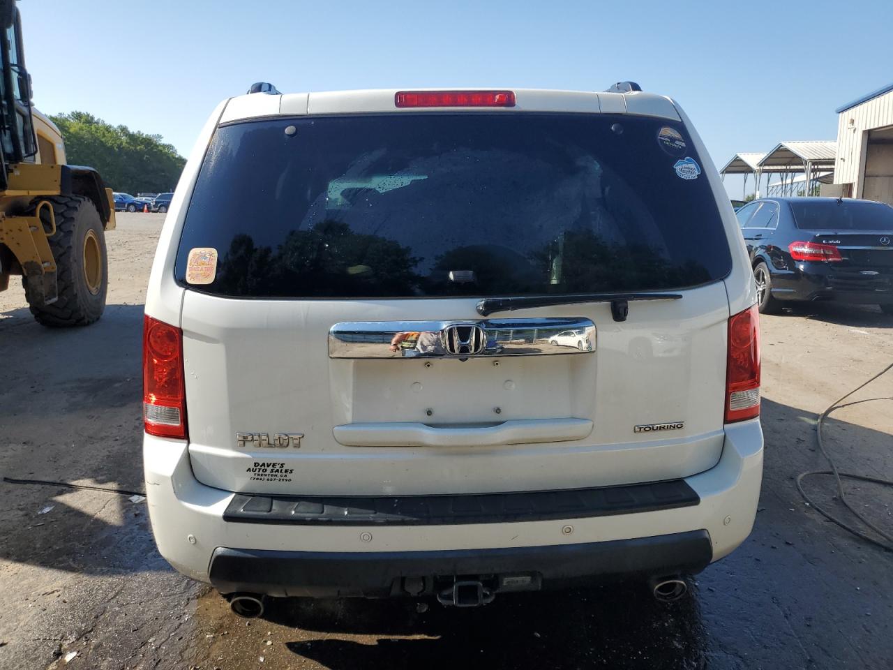 2011 Honda Pilot Touring VIN: 5FNYF3H99BB027210 Lot: 62992574