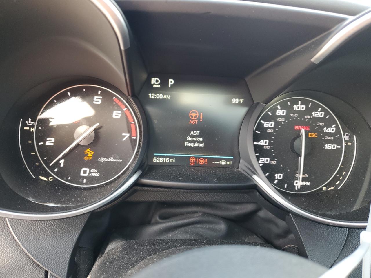 2018 Alfa Romeo Giulia Ti VIN: ZARFAECNXJ7594364 Lot: 62127674