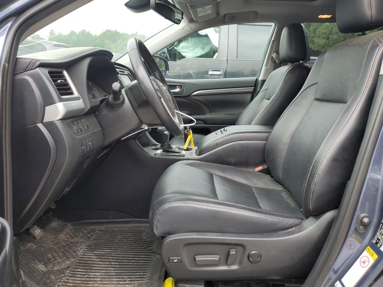 2019 Toyota Highlander Limited VIN: 5TDDZRFH8KS740324 Lot: 61078874