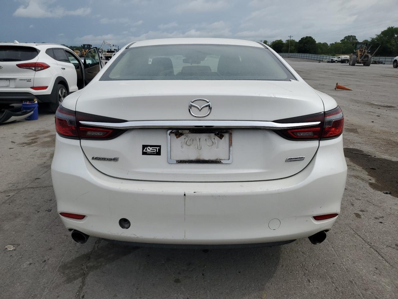 2018 Mazda 6 Touring VIN: JM1GL1VM2J1329270 Lot: 61739314