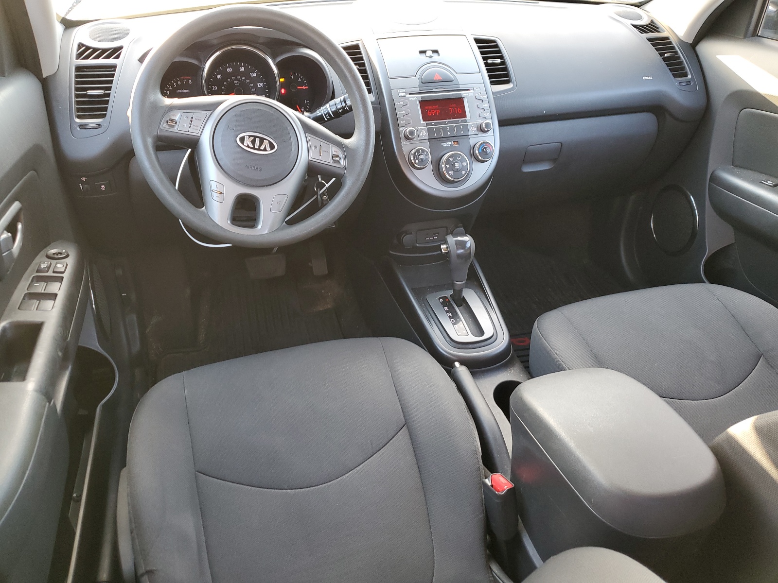 KNDJT2A28A7183437 2010 Kia Soul +