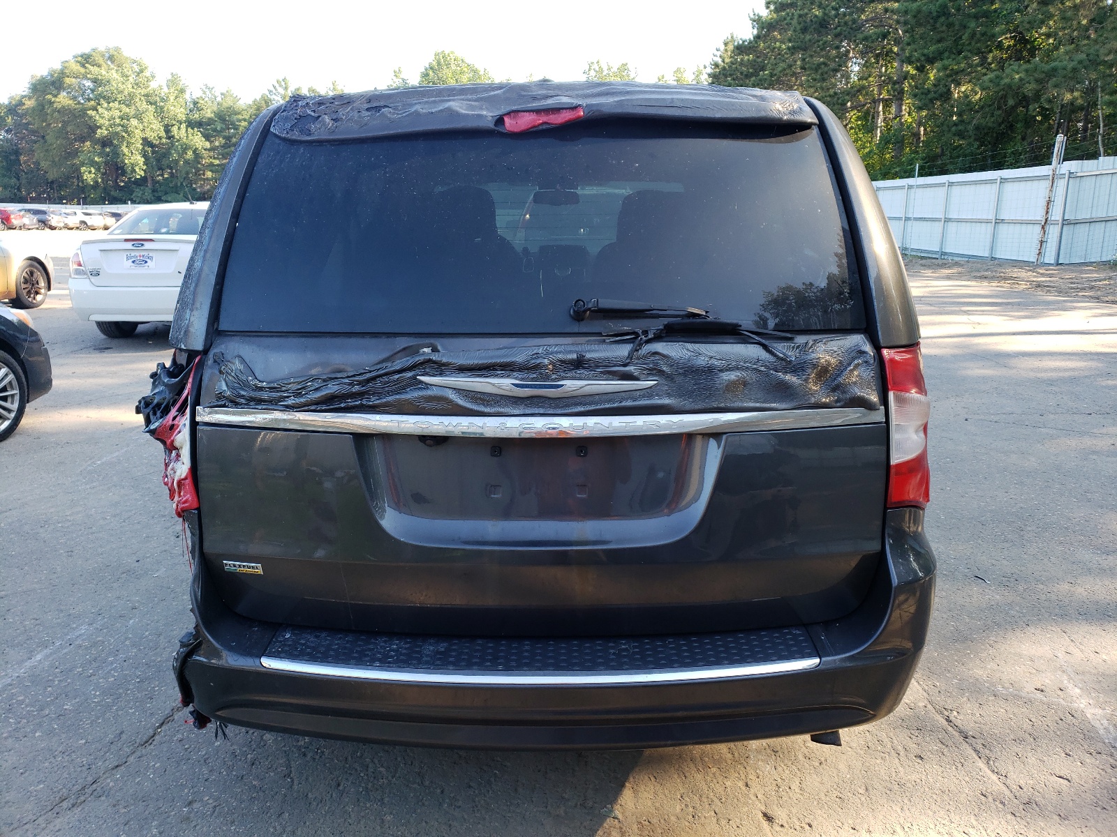 2C4RC1BGXGR280038 2016 Chrysler Town & Country Touring