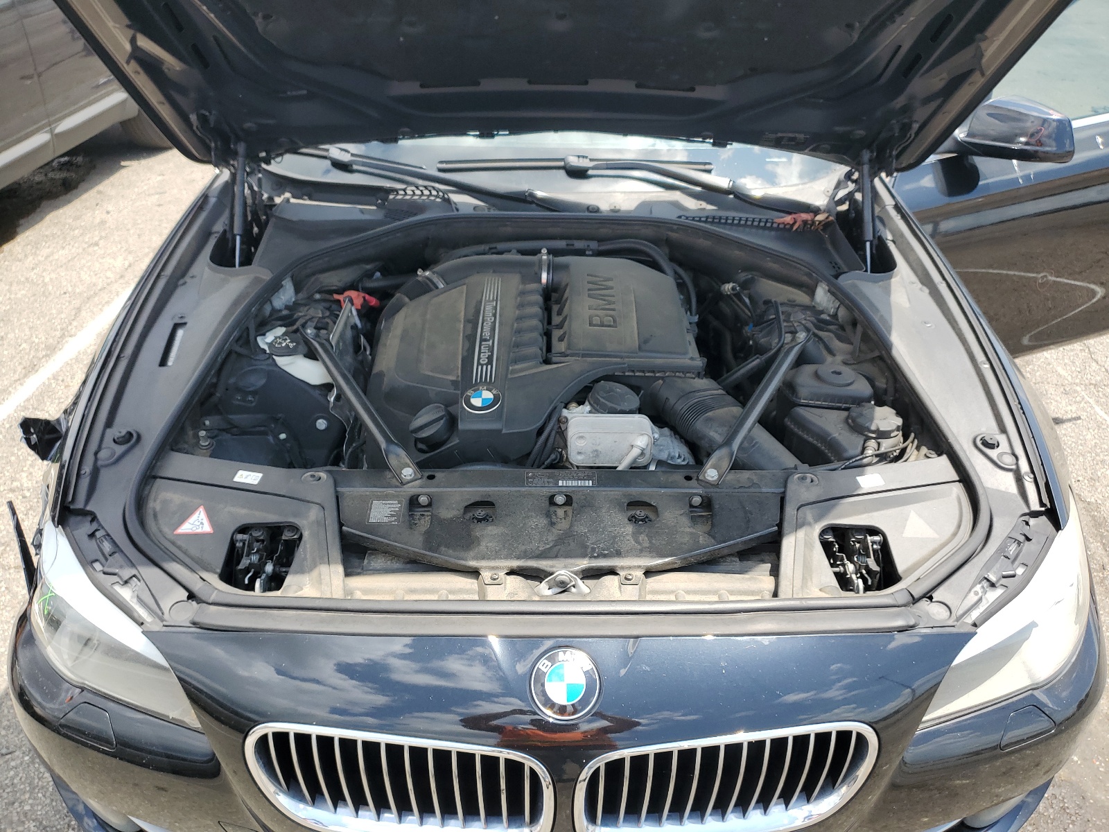 WBAFU7C57DDU67362 2013 BMW 535 Xi