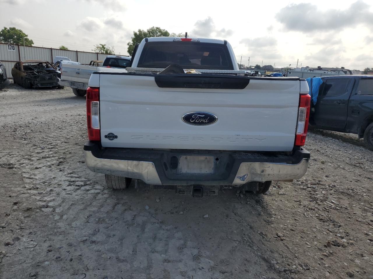 2019 Ford F250 Super Duty VIN: 1FT7X2BT4KEF57500 Lot: 63165424