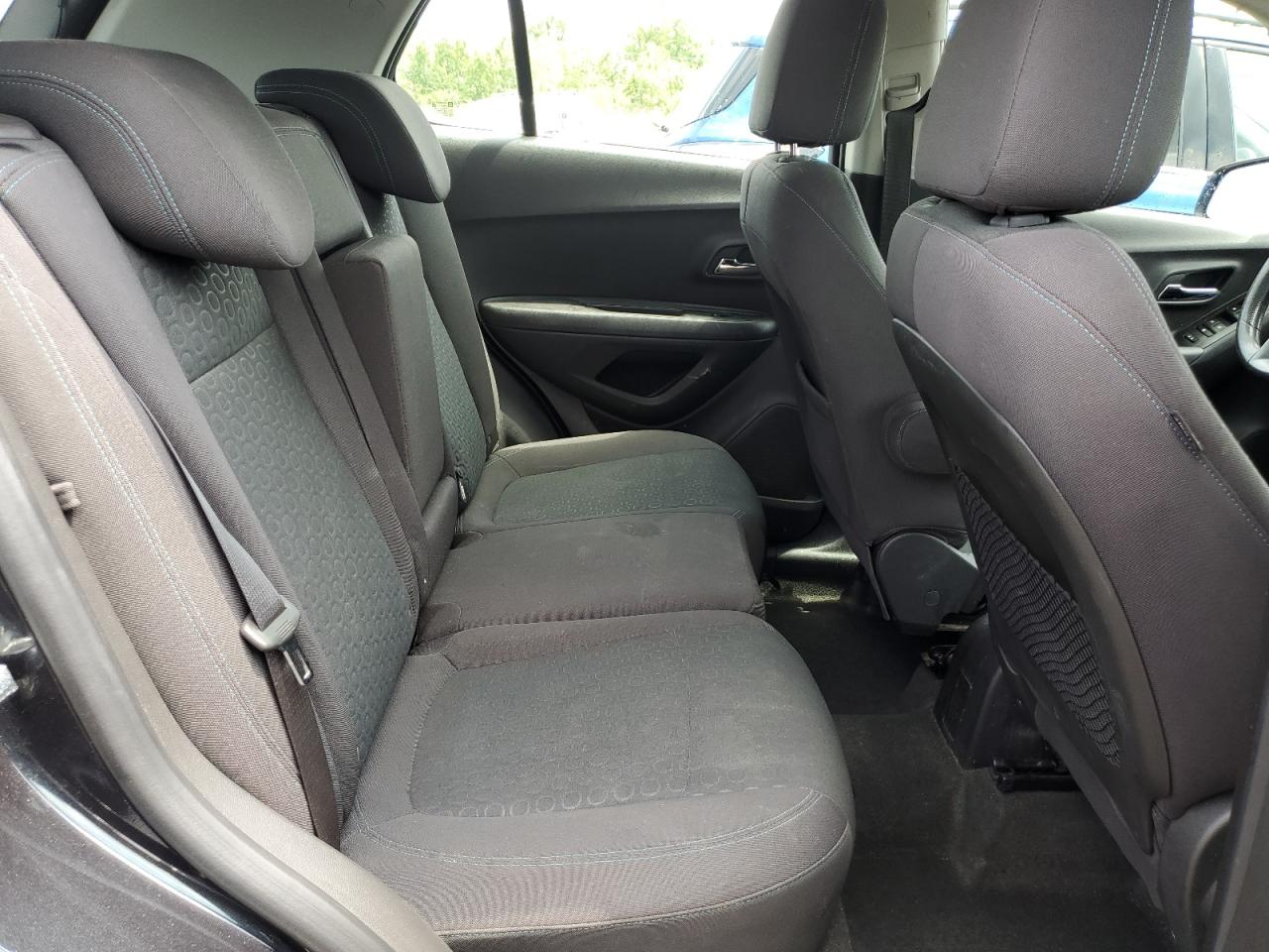 2016 Chevrolet Trax Ls VIN: KL7CJKSB0GB613543 Lot: 61721014