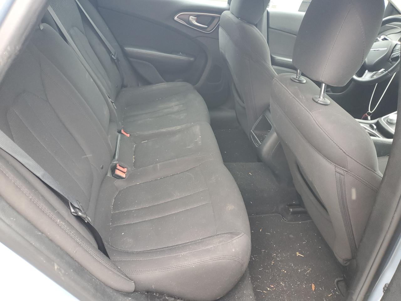 2015 Chrysler 200 Limited VIN: 1C3CCCAB9FN745013 Lot: 63802524