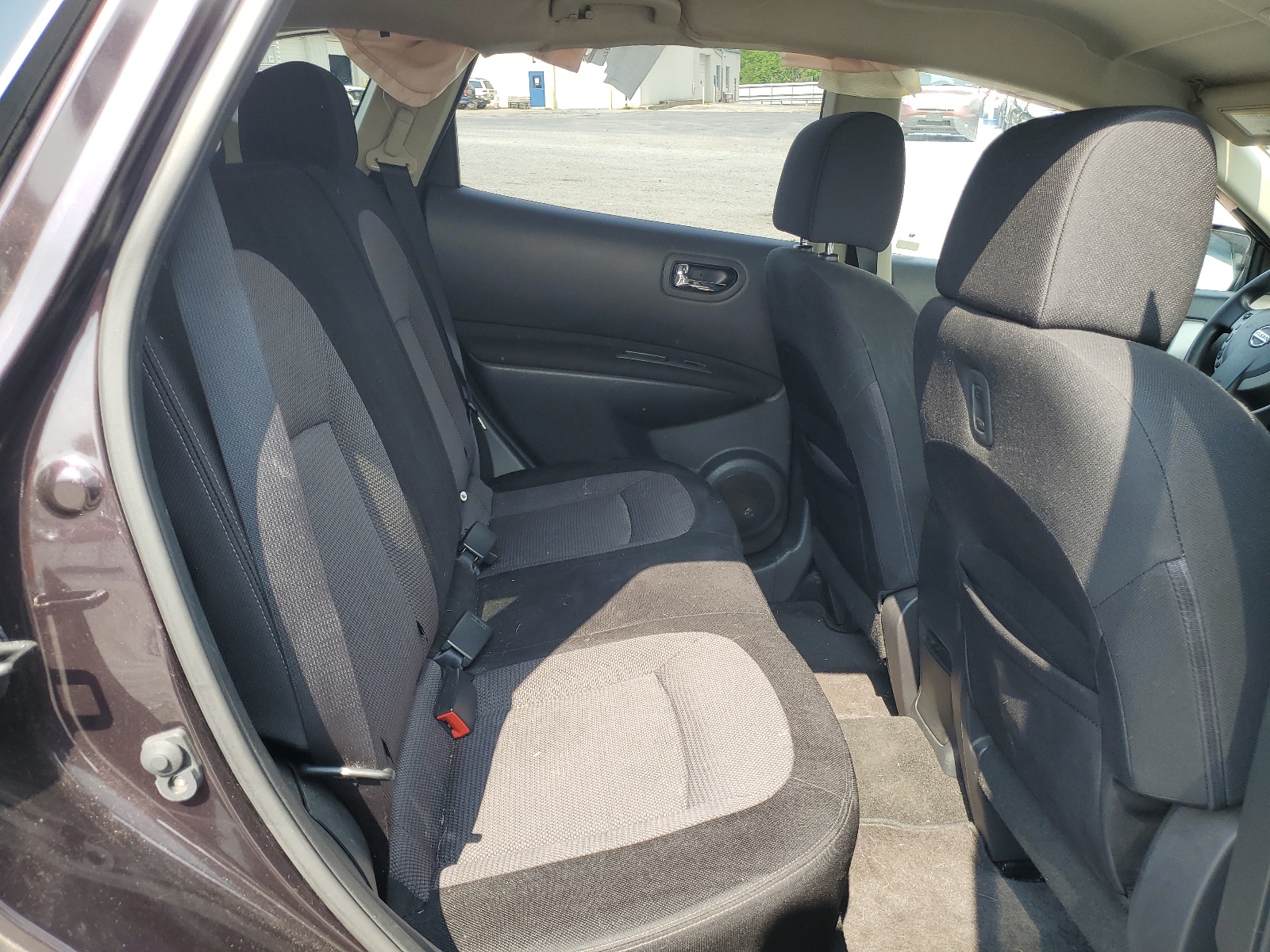 JN8AS5MV6BW302768 2011 Nissan Rogue S