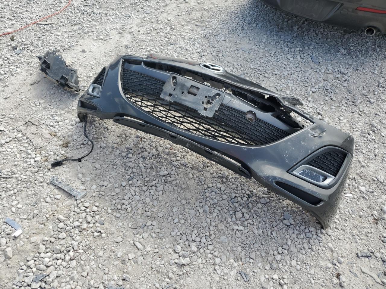 2010 Mazda 3 S VIN: JM1BL1S54A1303485 Lot: 61857834