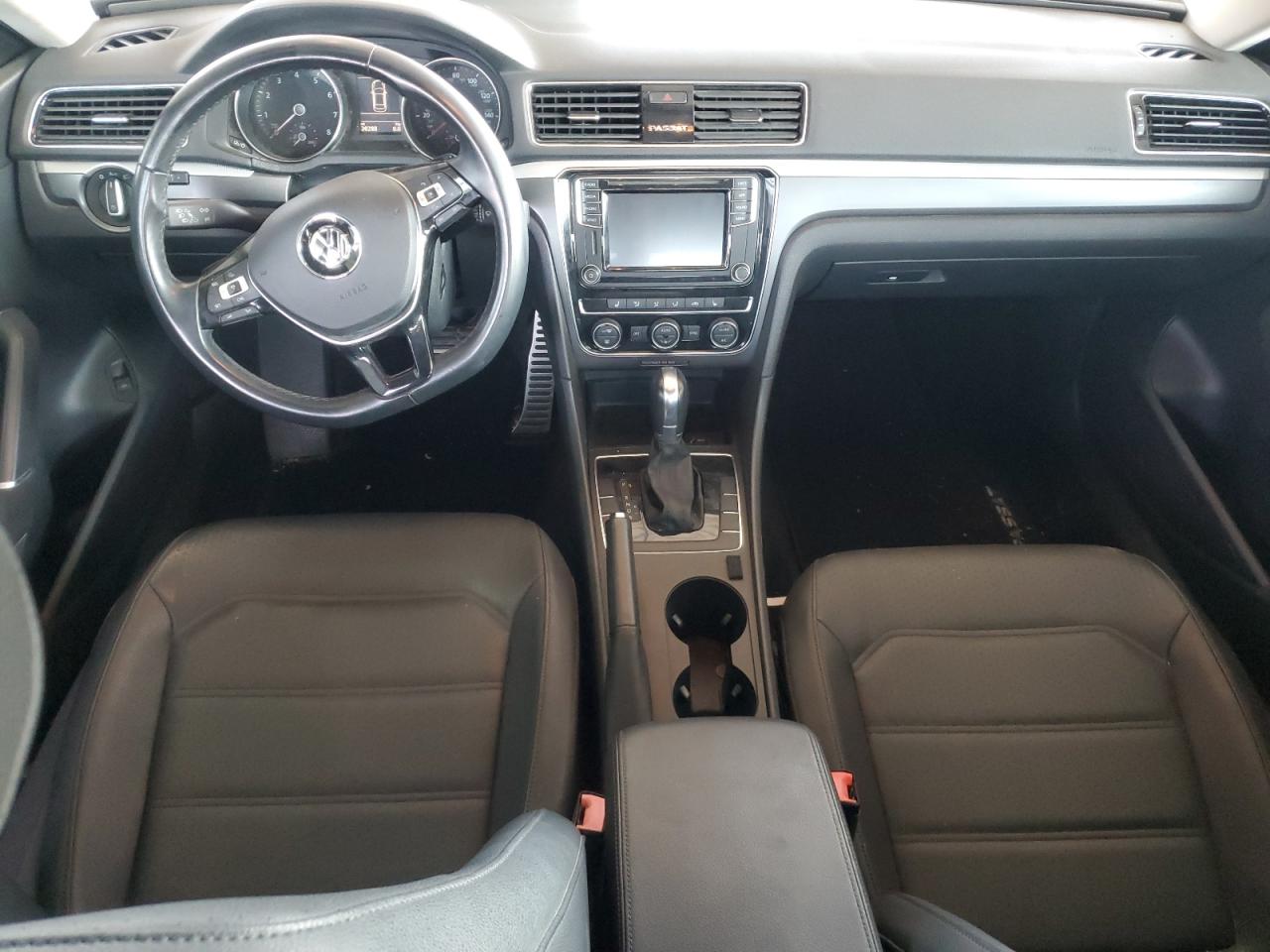 2018 Volkswagen Passat S VIN: 1VWAA7A37JC016471 Lot: 62690324