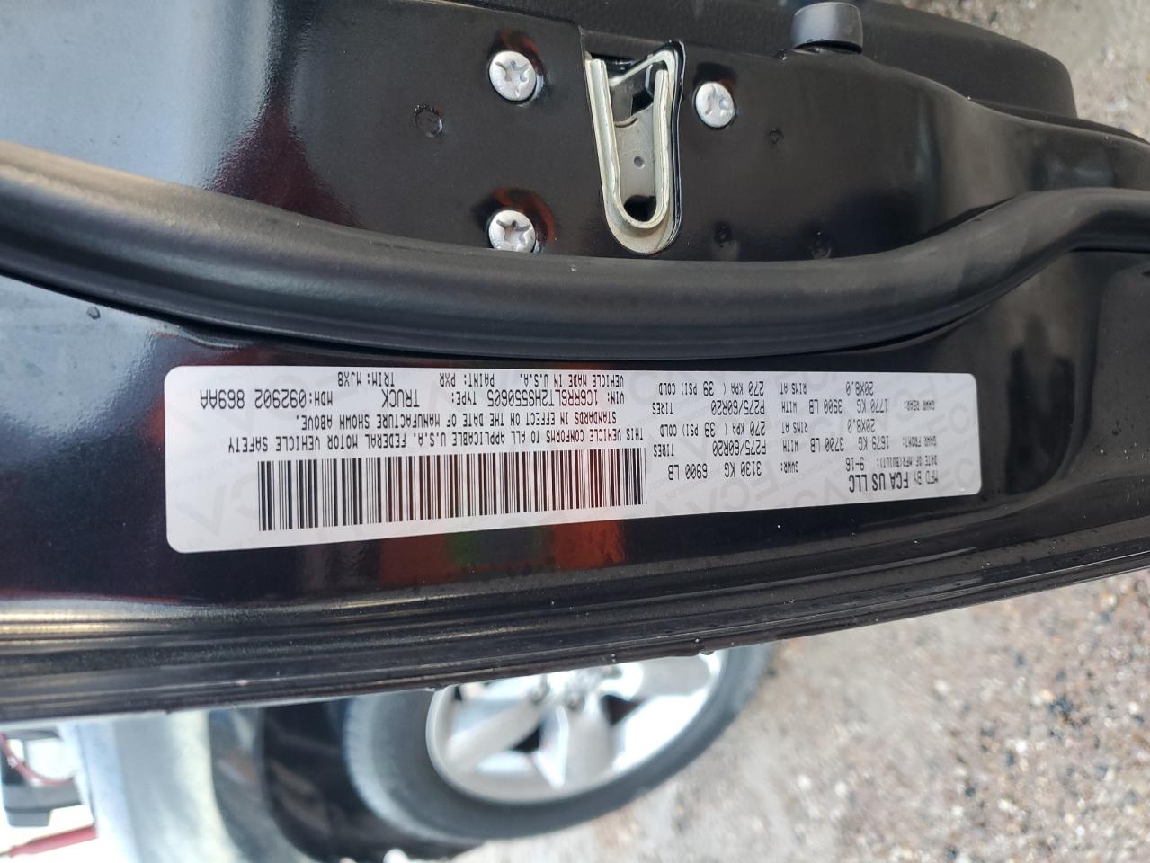 2017 Ram 1500 Slt VIN: 1C6RR6LT2HS550605 Lot: 64503174