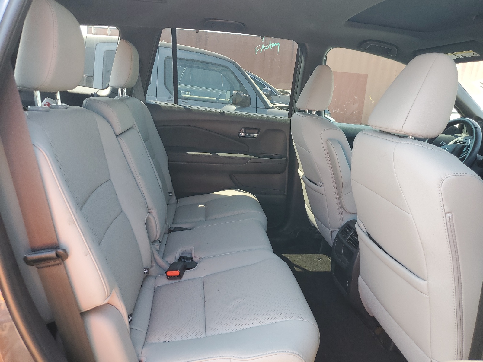 5FNYF7H50MB011680 2021 Honda Passport Exl