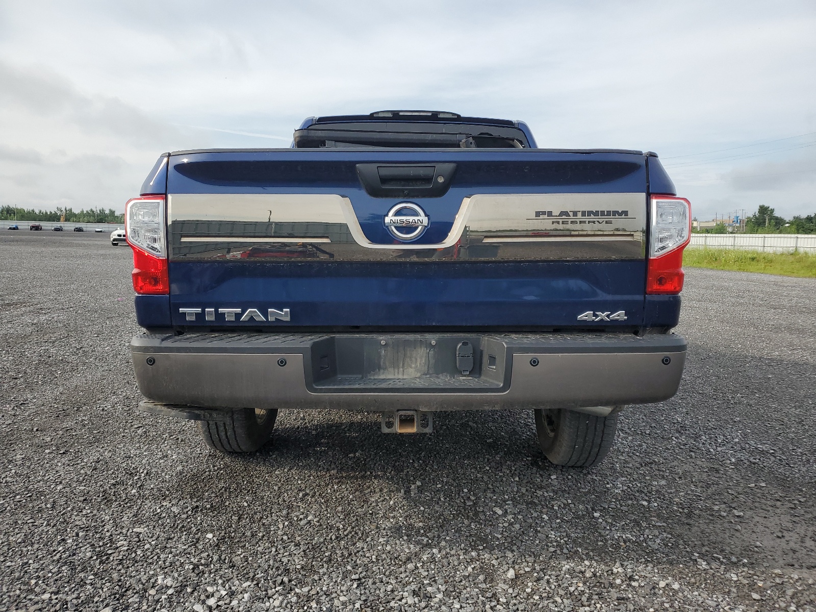 1N6AA1E58KN530876 2019 Nissan Titan Sv