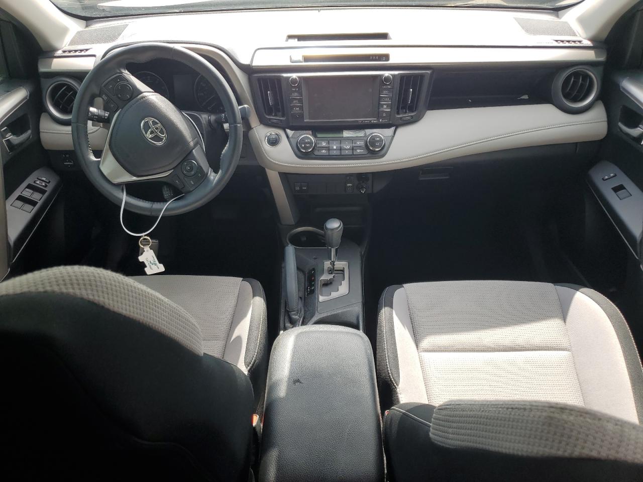 2017 Toyota Rav4 Xle VIN: 2T3WFREV5HW320777 Lot: 64606264