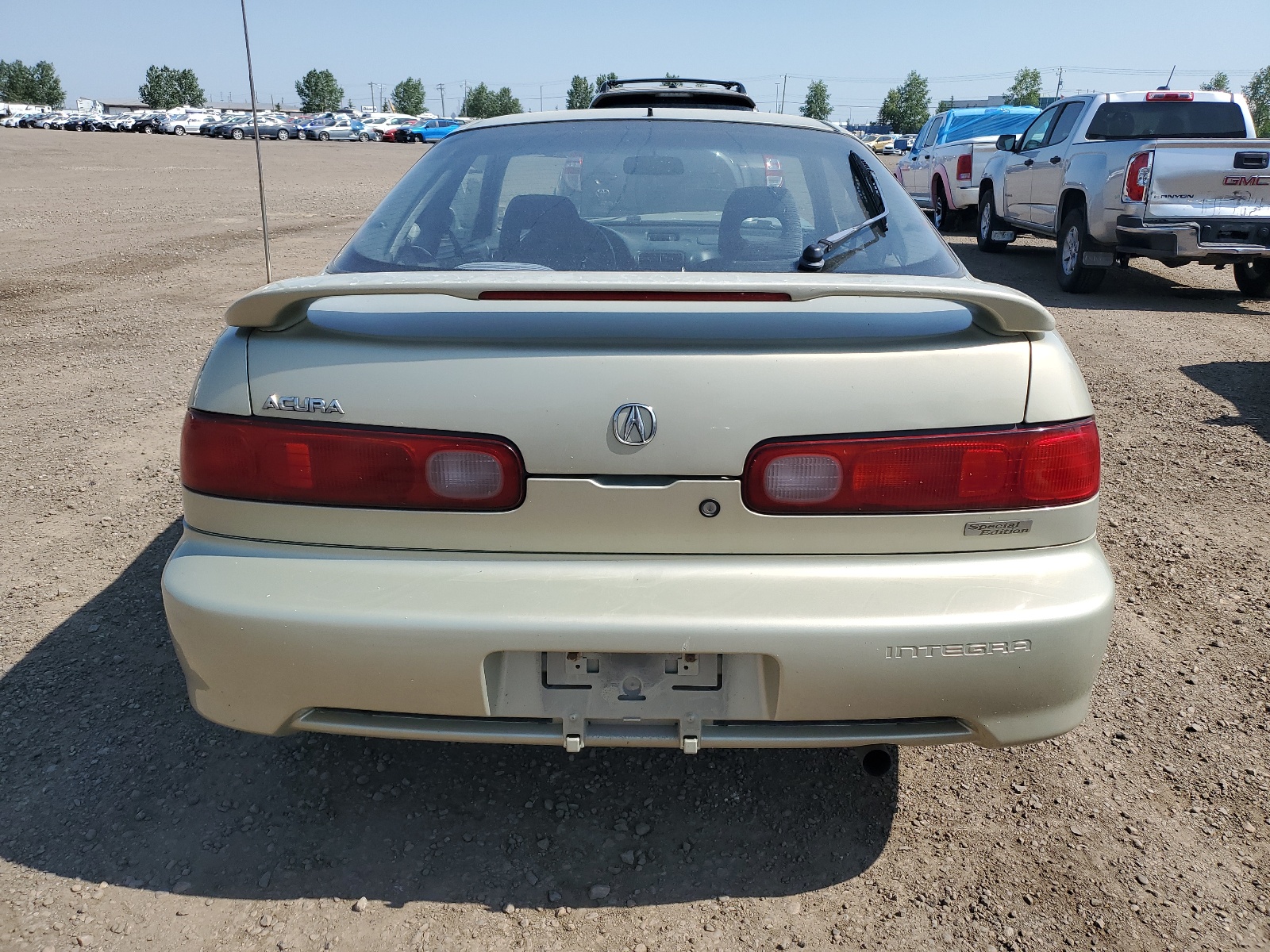 JH4DC4441YS803041 2000 Acura Integra Se