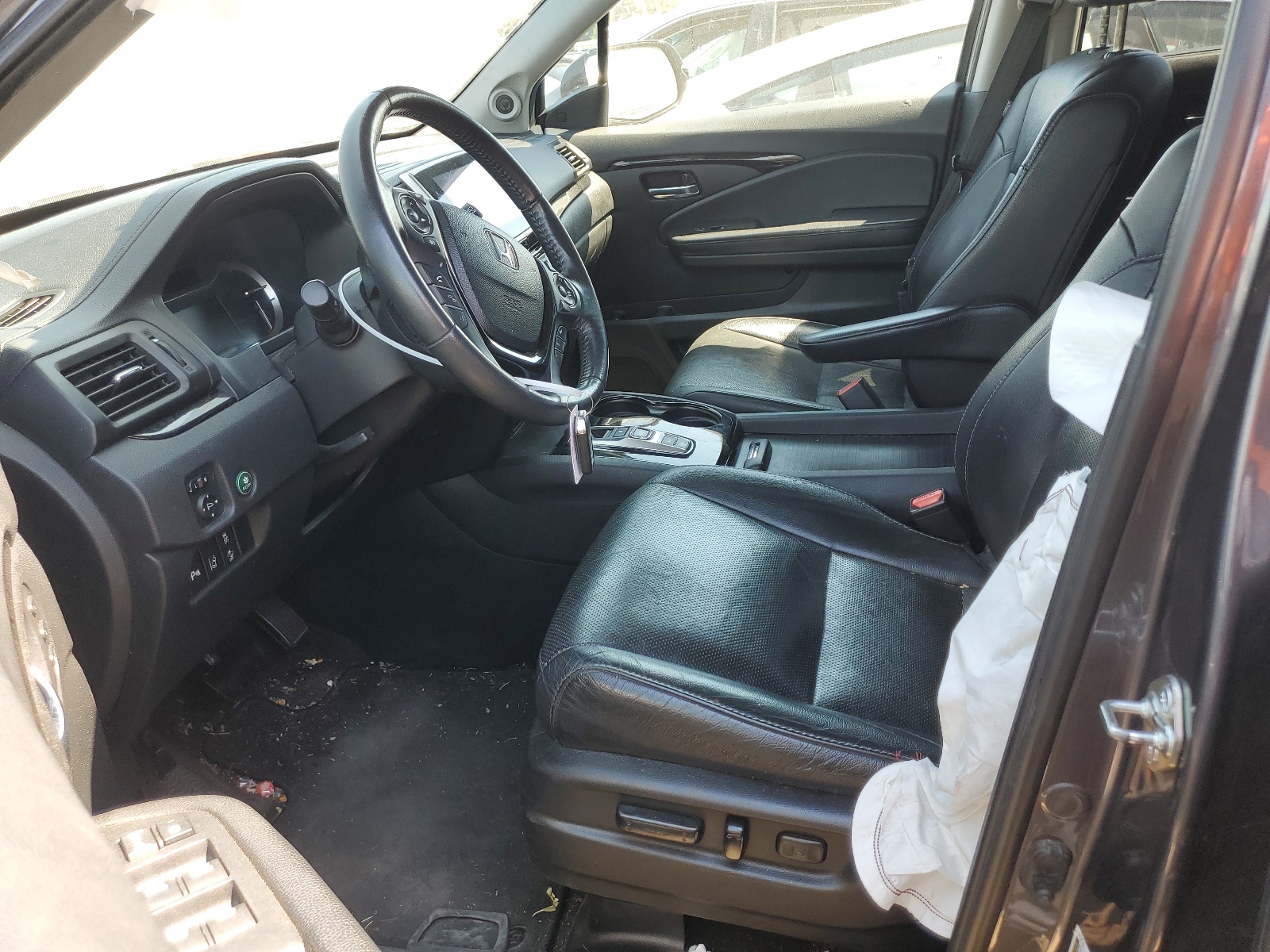 5FNYF6H01HB097750 2017 Honda Pilot Elite