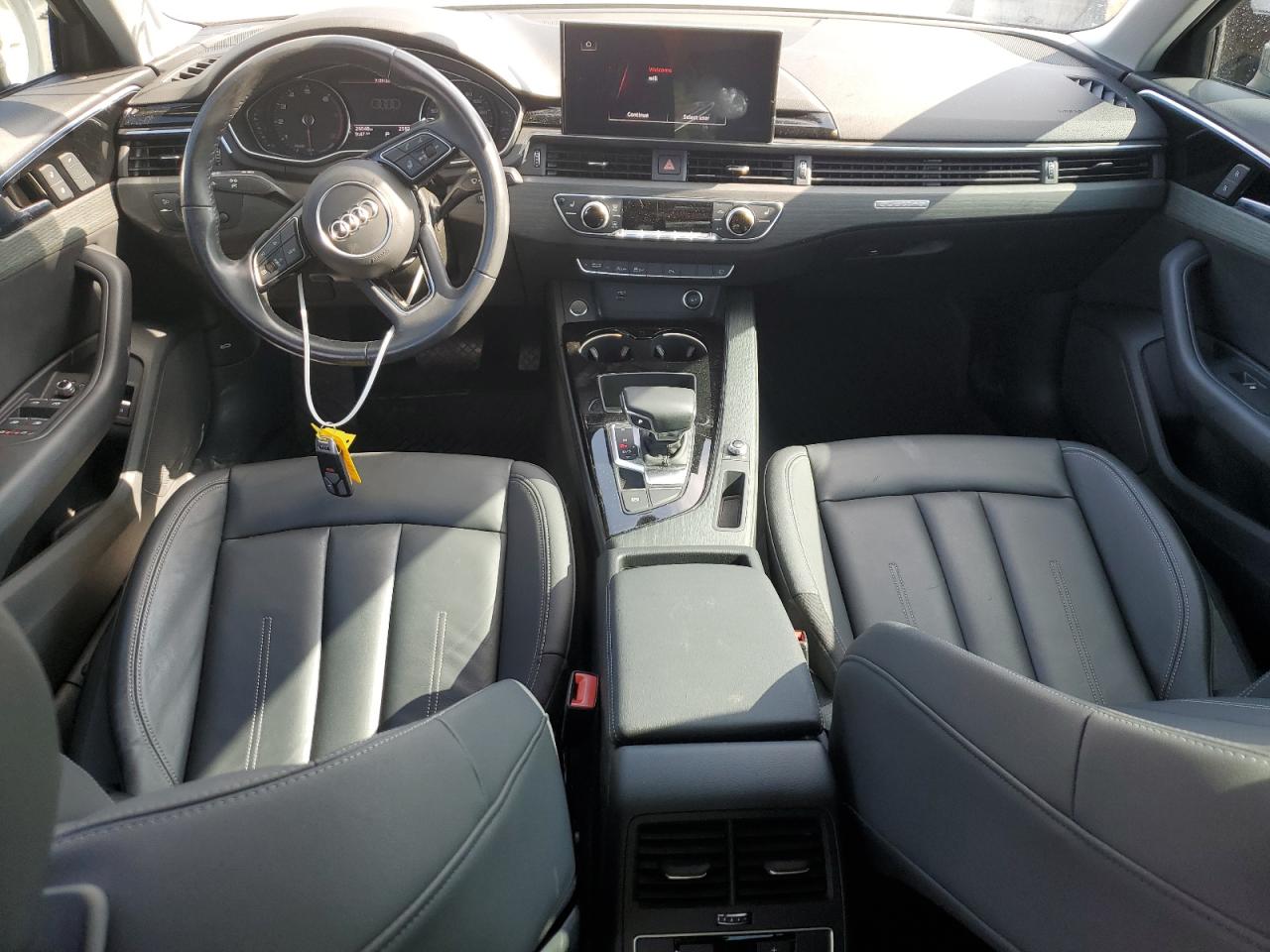 2021 Audi A4 Premium 40 VIN: WAUABAF4XMN006859 Lot: 63779414