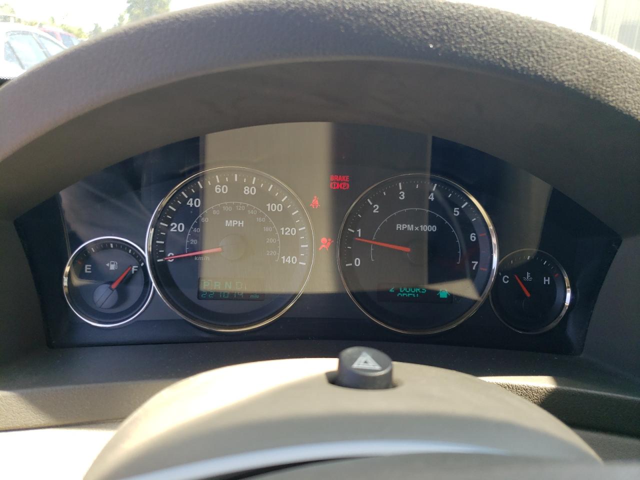 2005 Jeep Grand Cherokee Limited VIN: 1J4HR58N25C597674 Lot: 62497074