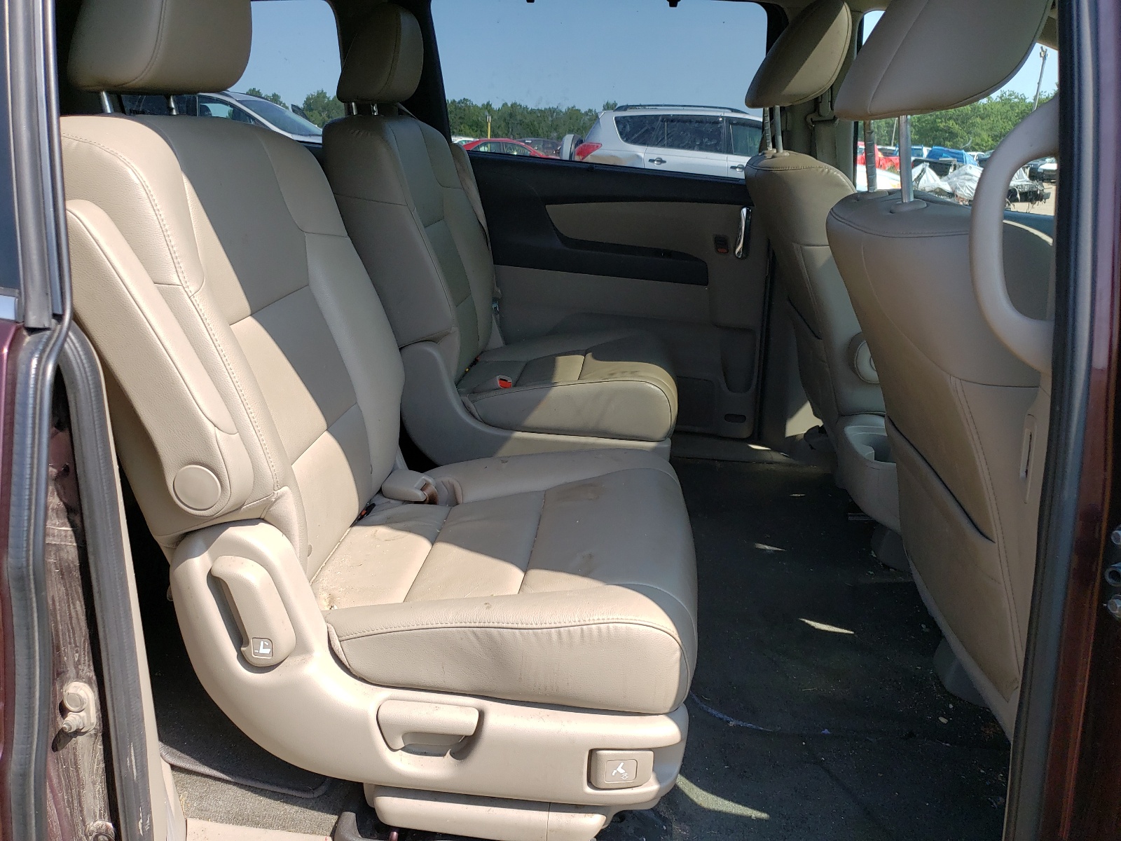 2014 Honda Odyssey Exl vin: 5FNRL5H69EB128685