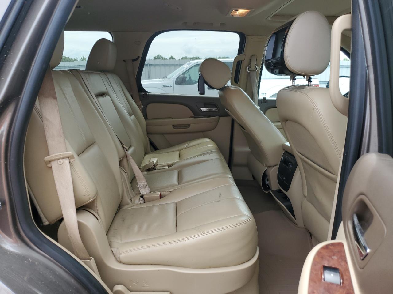 2011 Chevrolet Tahoe Hybrid VIN: 1GNSKDFJ3BR204436 Lot: 64477304