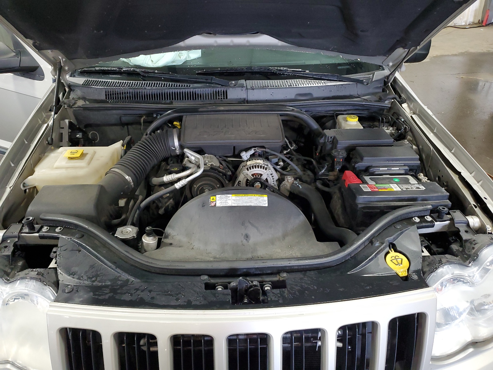 1J8GR48K38C241913 2008 Jeep Grand Cherokee Laredo