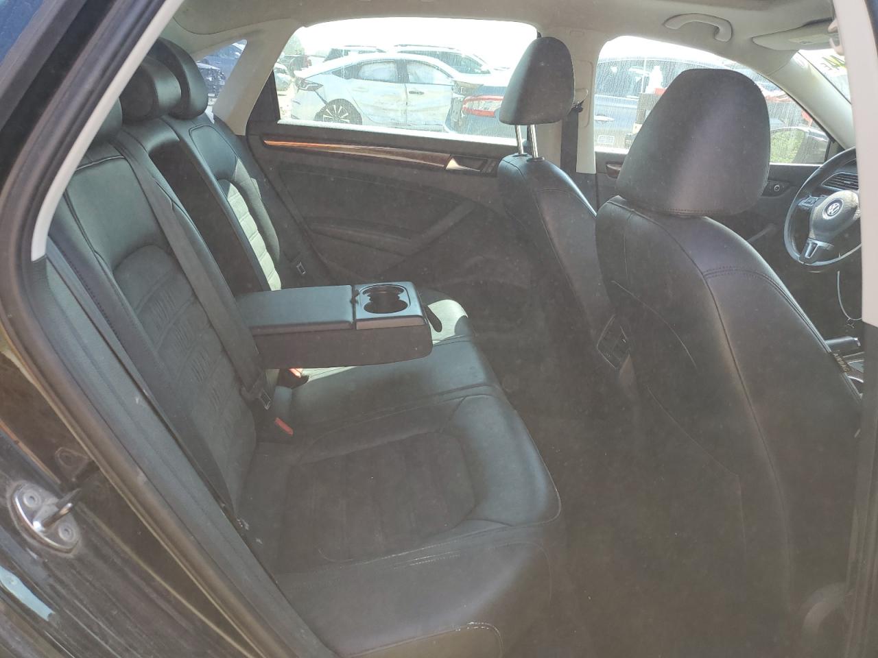 2013 Volkswagen Passat Sel VIN: 1VWCN7A35DC080400 Lot: 63463544