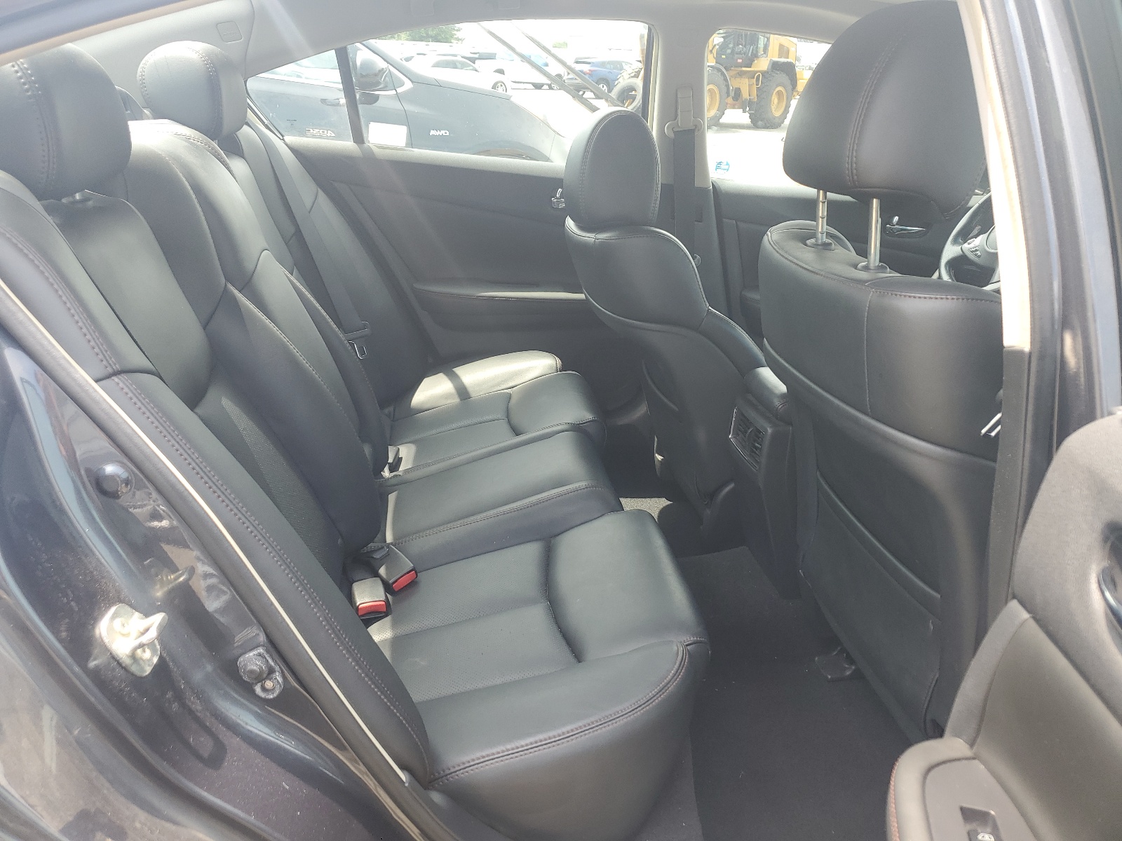 1N4AA5APXBC812827 2011 Nissan Maxima S