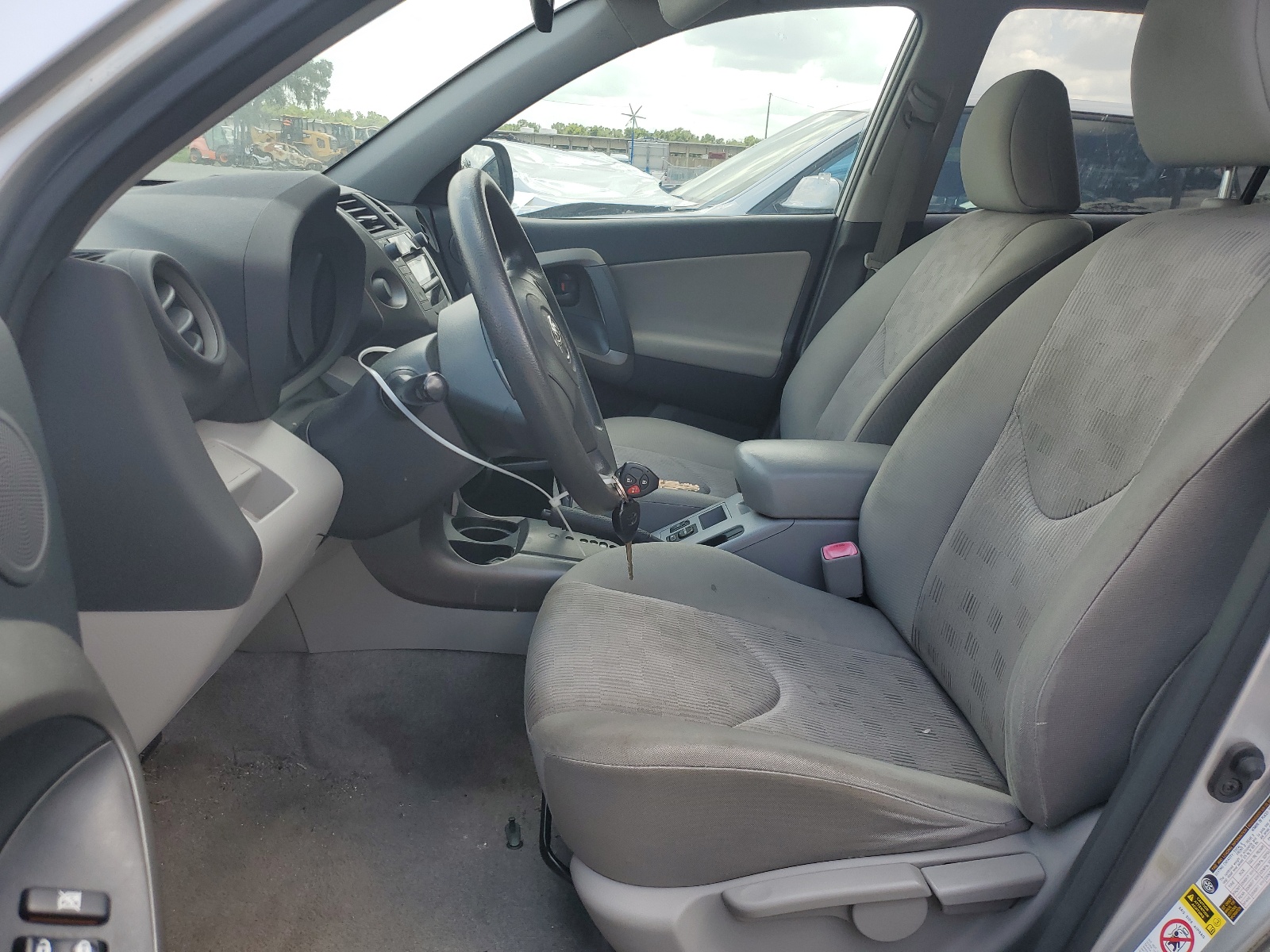 JTMZF4DV8BD031088 2011 Toyota Rav4