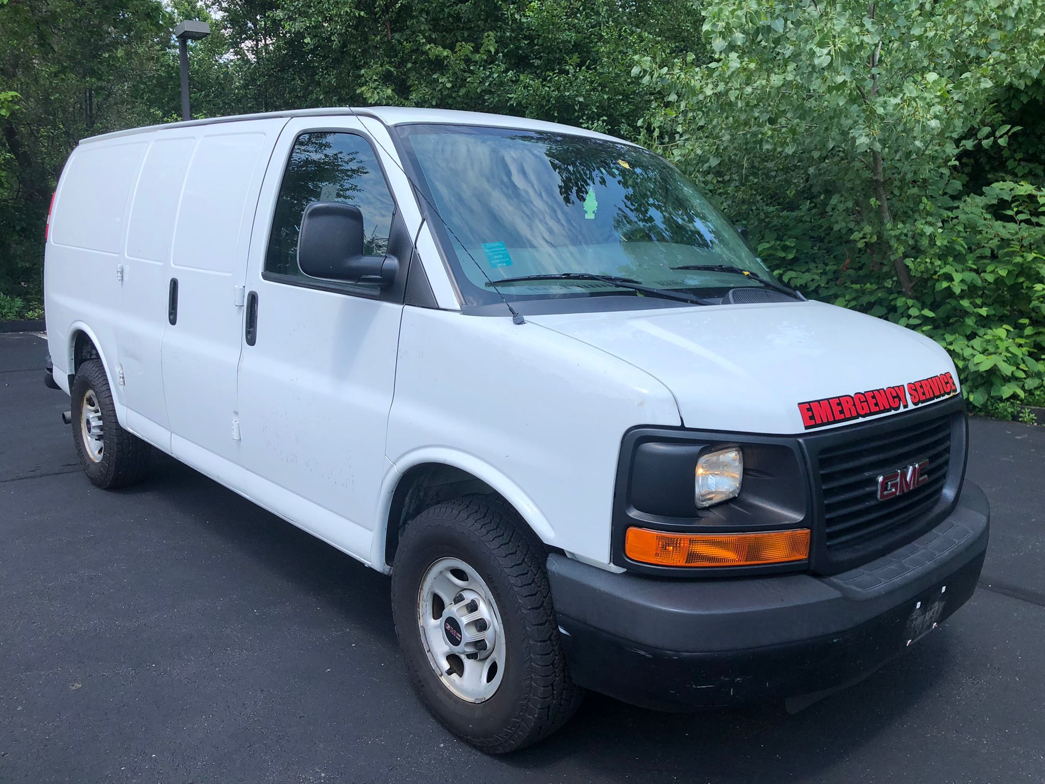 2016 GMC Savana G2500 vin: 1GTW7AFF9G1153763