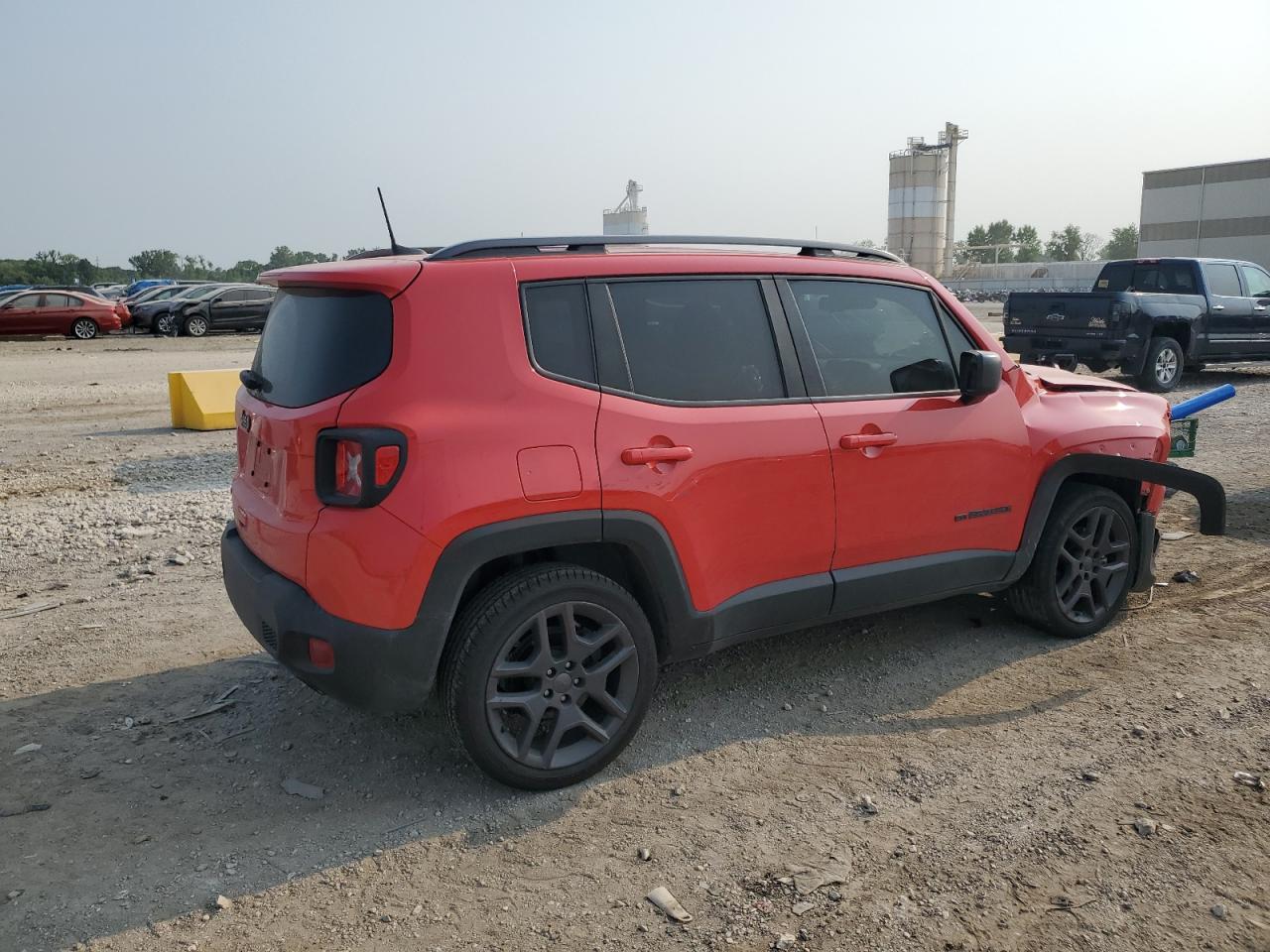 VIN ZACNJDBB6MPM95620 2021 JEEP RENEGADE no.3