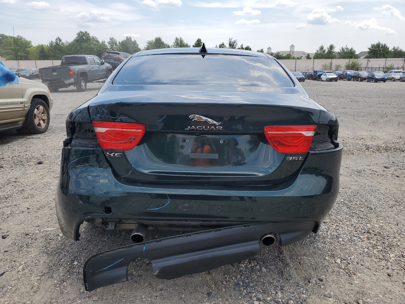 SAJAE4BV6HA967189 2017 Jaguar Xe Prestige