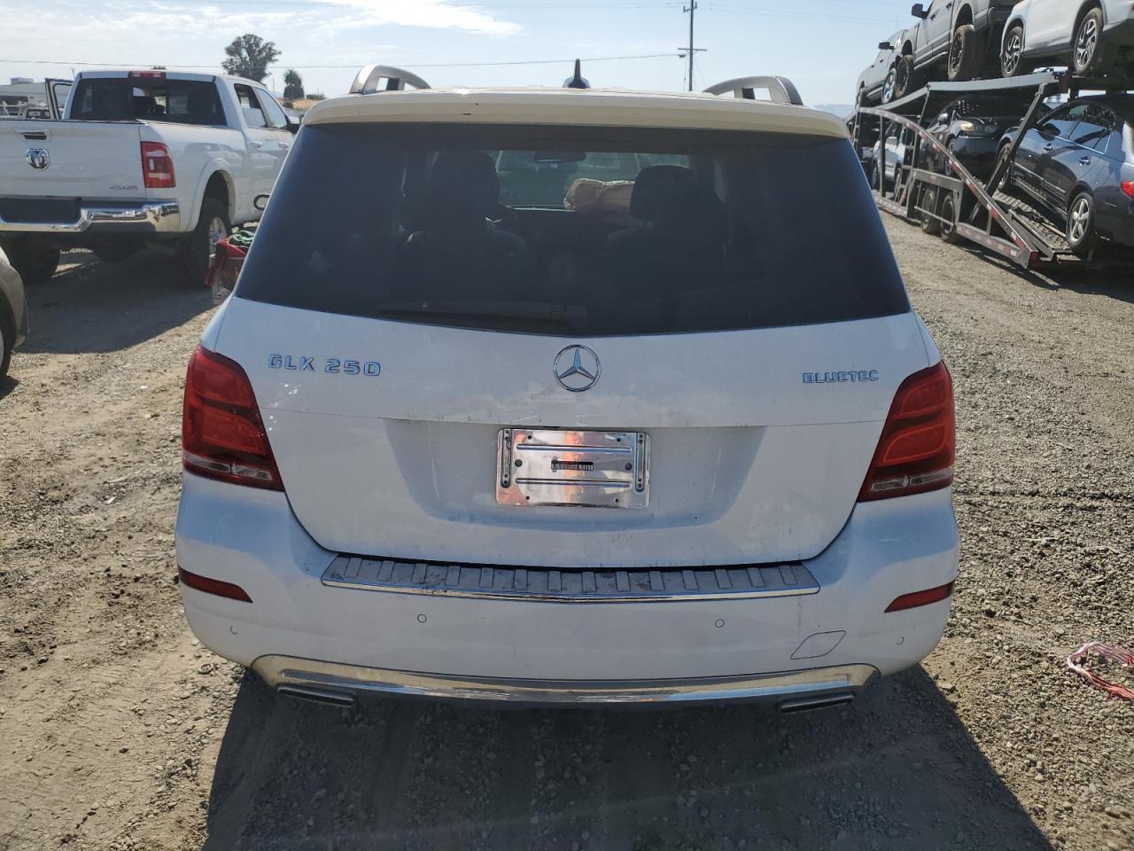 2015 Mercedes-Benz Glk 250 Bluetec VIN: WDCGG0EB4FG363089 Lot: 64300284